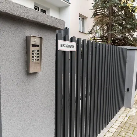 Mile Z Ogrodkiem I Osobnym Wejsciem * Radom